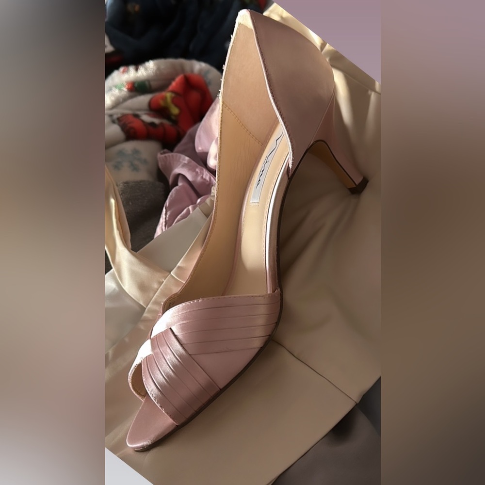 Brand New Nina Light Pink Satin Shoes